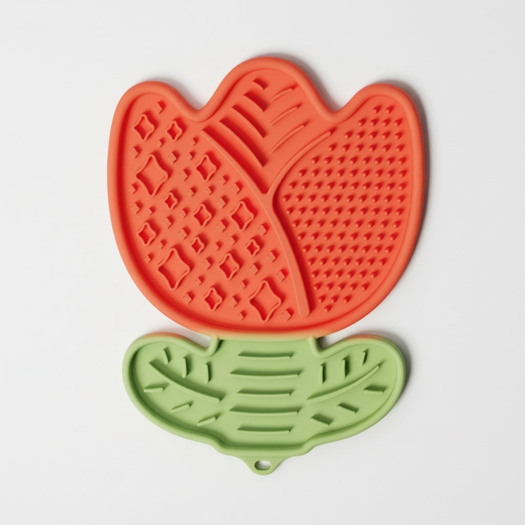 Tulip Silicone Licking Mat, Multi-function Slow Feeder for Small & Medium Dogs