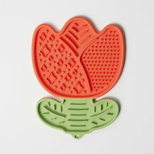 Tulip Silicone Licking Mat, Multi-function Slow Feeder for Small & Medium Dogs